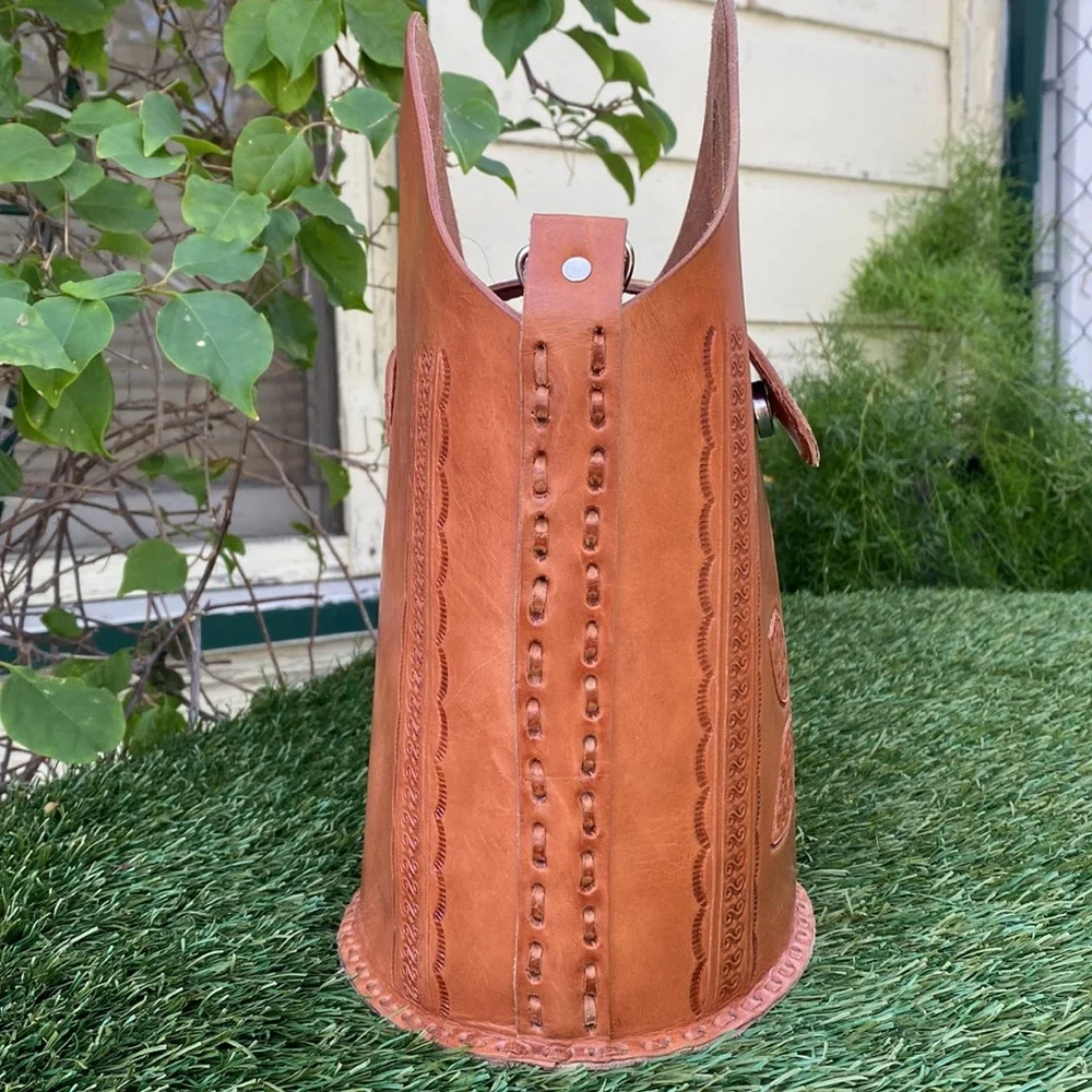 Handmade Tooled Flower Leather Bucket Bag - Picture 6 of 16
